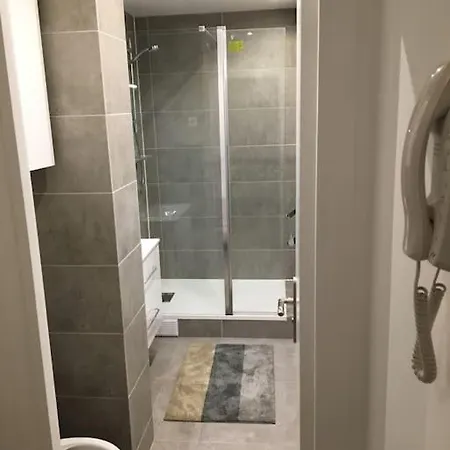 Διαμέρισμα Agreable Deux Pieces Avec Loggia